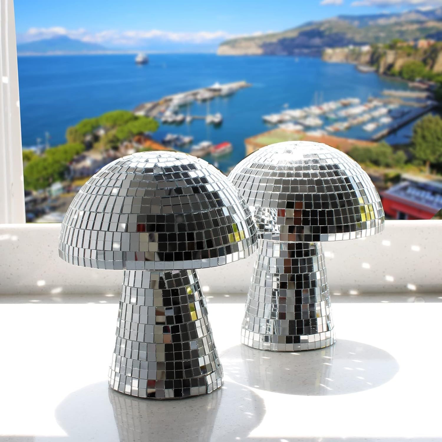 Disco Ball Mirror - マッシュルームディスコボールミラーガラスタイルホリデーデコレーションホームアクセント