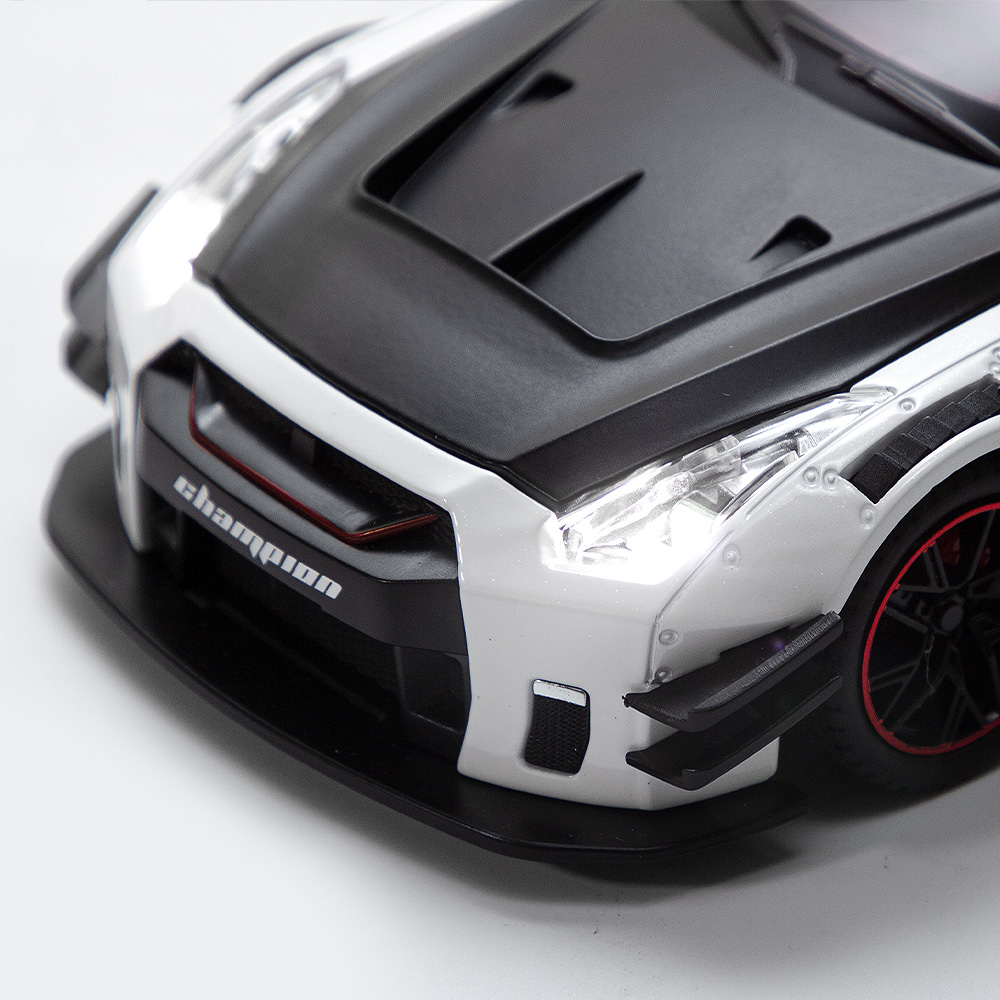 1セットの車型目覚まし時計、LEDディスプレイ、ライトエフェ - Unique Lighting Decor のレビューと価格