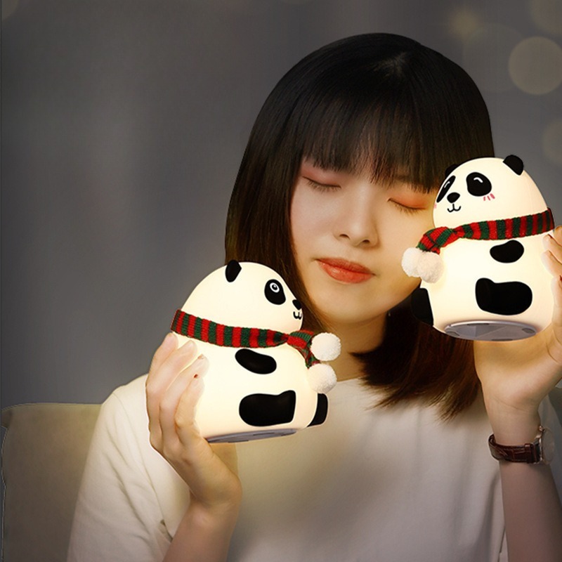 大きな目の可愛い漫画風パンダ LED ナイトライト 7色変化 - Bedroom Lighting Decor Ideas のレビューと価格