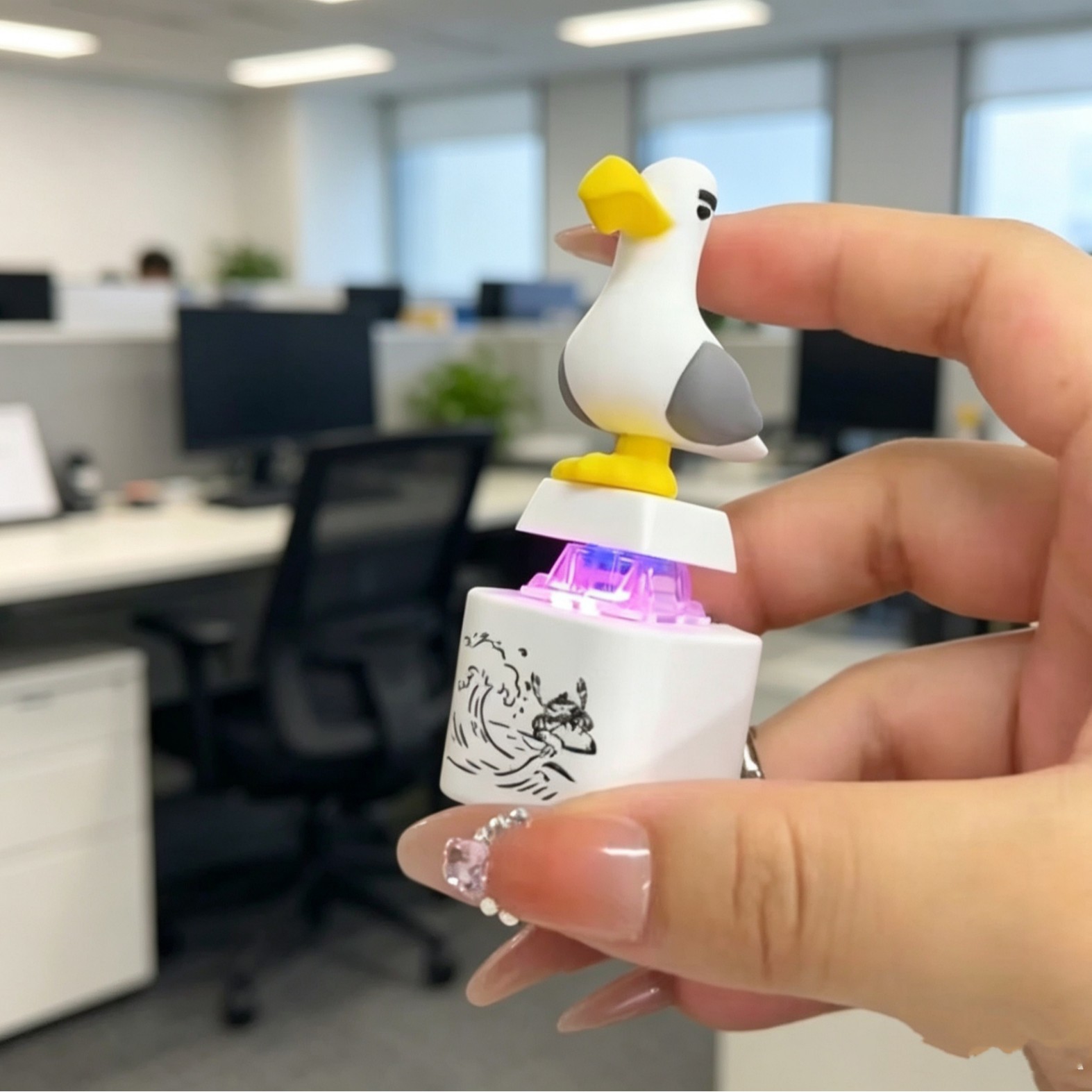 カモメ鳥フィジェットトイ充電式ライトアップサウンドプレスボタ - Pendant Light Shade のレビューと価格