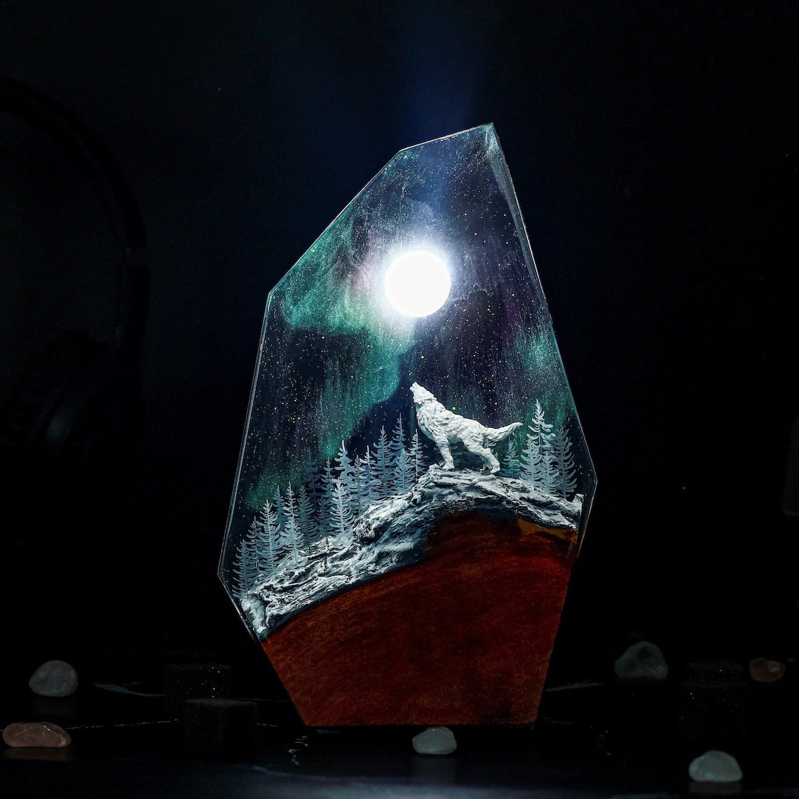 新しいクリエイティブな北極光雪狼発光エポキシ樹脂ランプ木製ホ - Unique Lighting Decor のレビューと価格