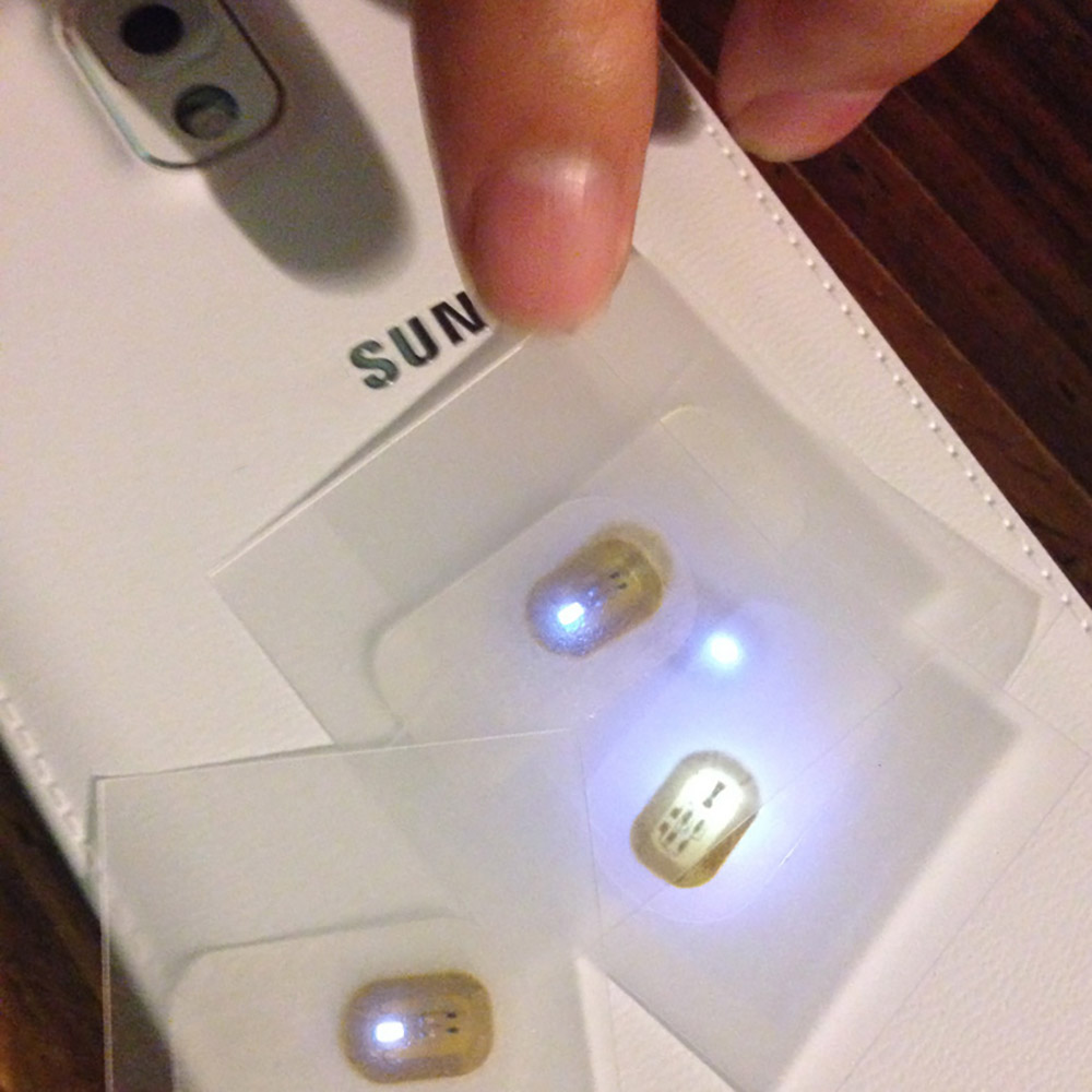 スマートフォン用のヘッドライトグリッターパッチ,厚さ404の - Unique Lighting Decor のレビューと価格