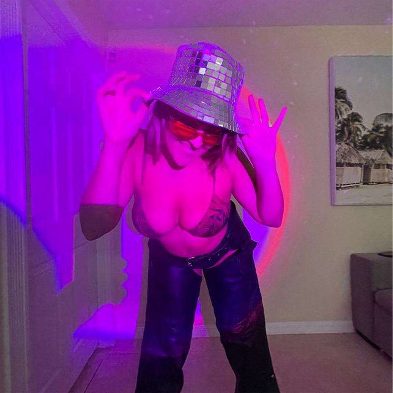 ディスコボールハット,ミラー,ユニセックス,キラキラ,ディス - Disco Ball Mirror のレビューと価格